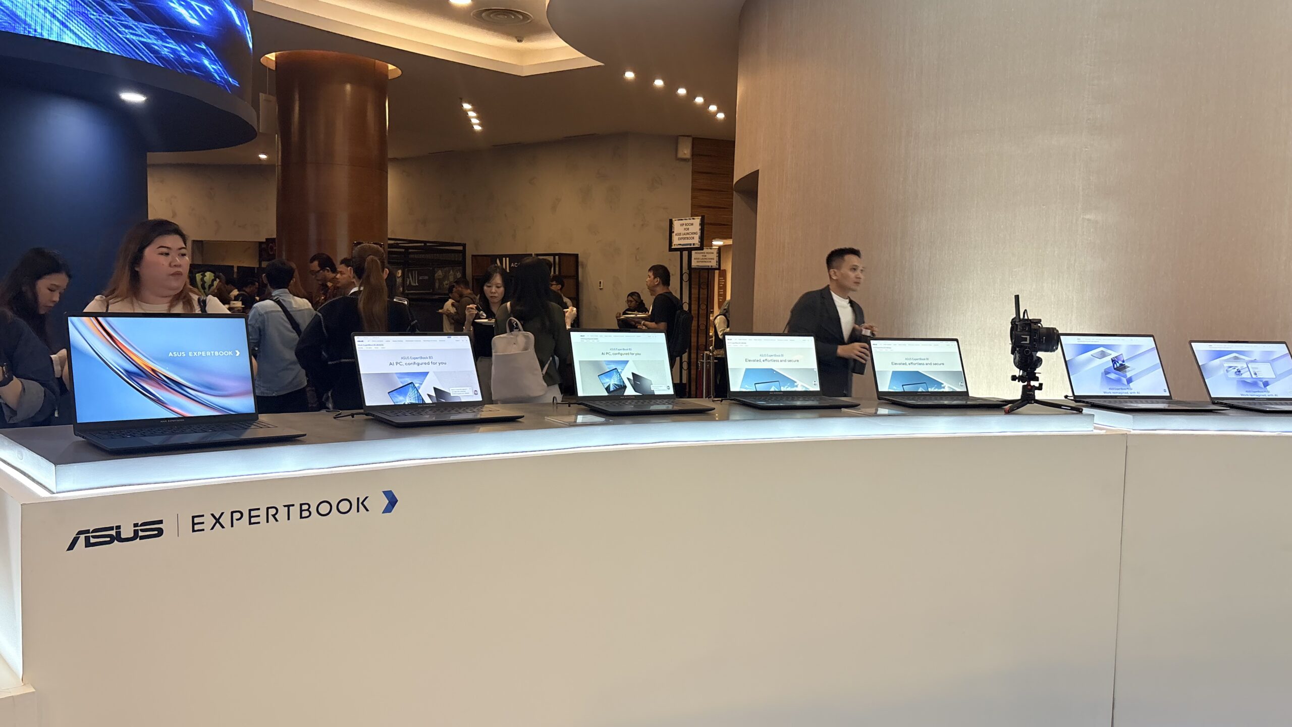 Asus Expertbook Ultra